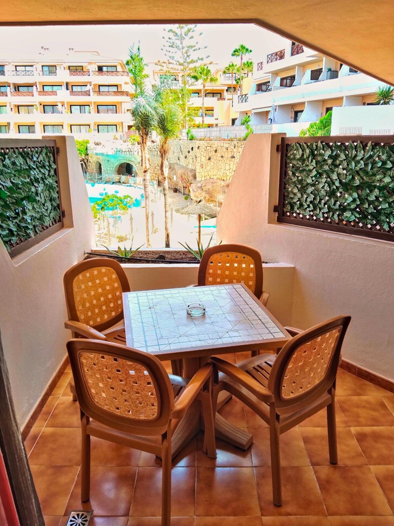 Maximar Apartment 8 Bed Places, Heated Swimmingpool Arona  Dış mekan fotoğraf